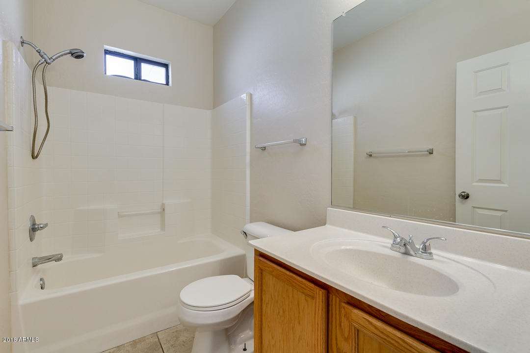 1307 West Fremont Rd. Phoenix, AZ 85041 - Photo 18 of 27 22-Fremont_