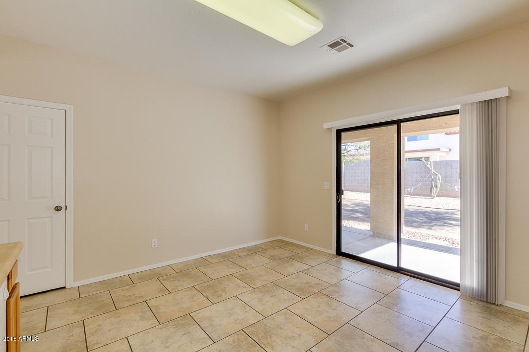 1307 West Fremont Rd. Phoenix, AZ 85041 - Photo 8 of 27 09-Fremont_