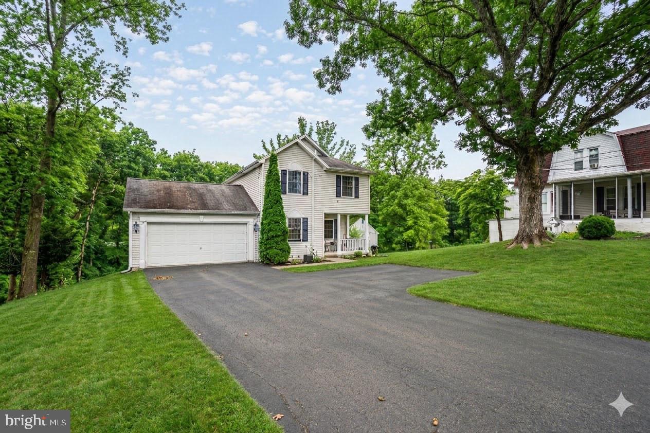 1825 Paxton Church Road Harrisburg, PA 17110 - Photo 2 of 27