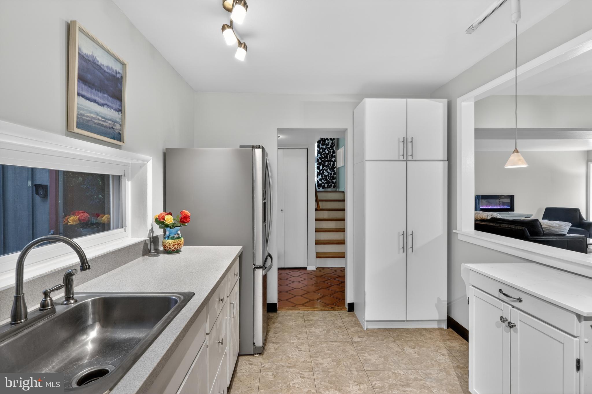 11519 Links Drive Reston, VA 20190 - Photo 2 of 42