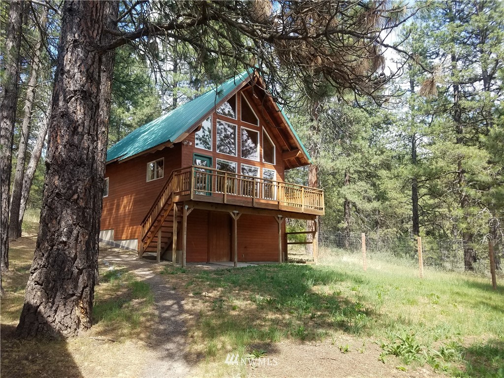 1400 White Road Cle Elum, WA 98922 - Photo 1 of 1 Gallery Image 1
