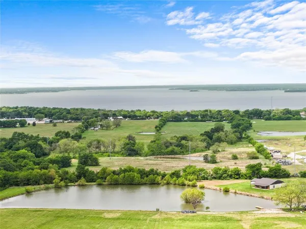 $962,000 | 1414 Rs County Road 1605, Point, TX 75472