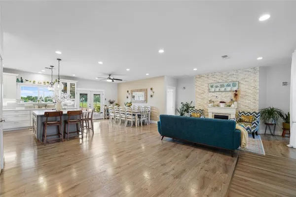 $962,000 | 1414 Rs County Road 1605, Point, TX 75472