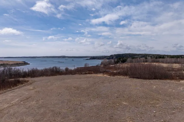 $299,000 | 7 Deep Cove Road, Eastport, ME 04631