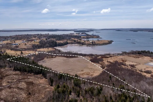 $299,000 | 7 Deep Cove Road, Eastport, ME 04631