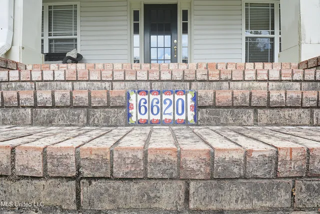 $635,000 | 6620 Vaiden Road, Hernando, MS 38632