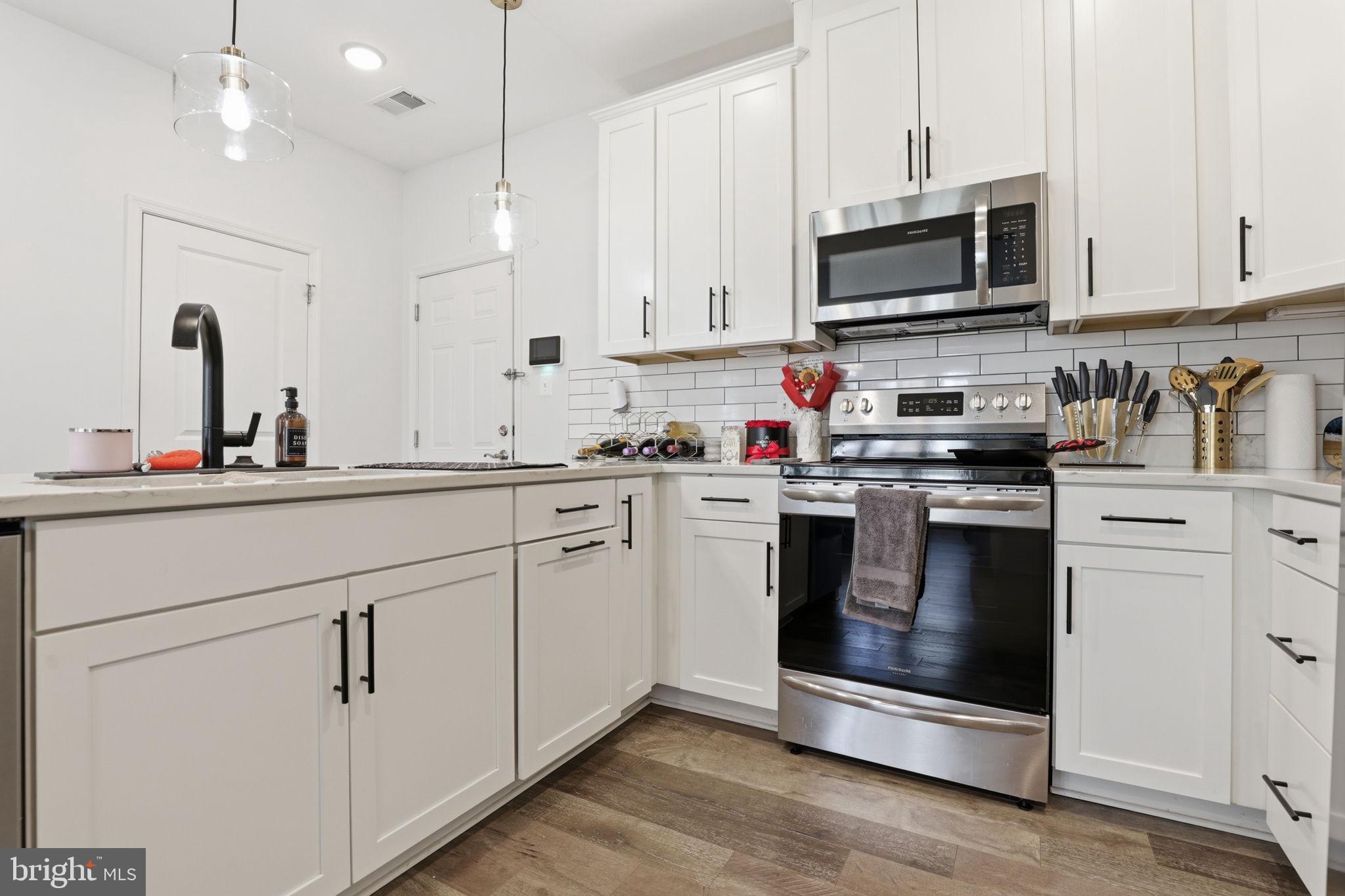 2739 Pinebrook Road Landover, MD 20785 - Photo 14 of 38