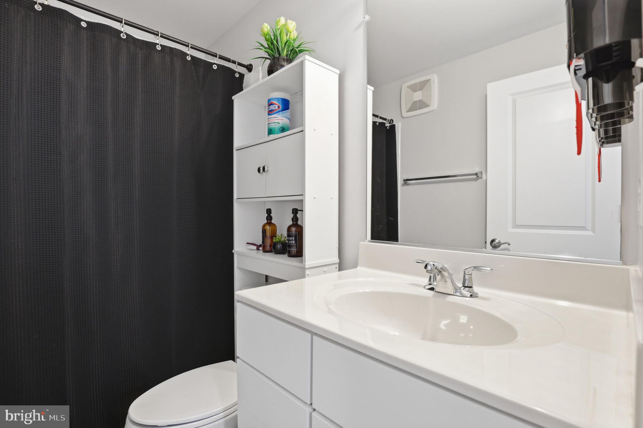 2739 Pinebrook Road Landover, MD 20785 - Photo 23 of 38