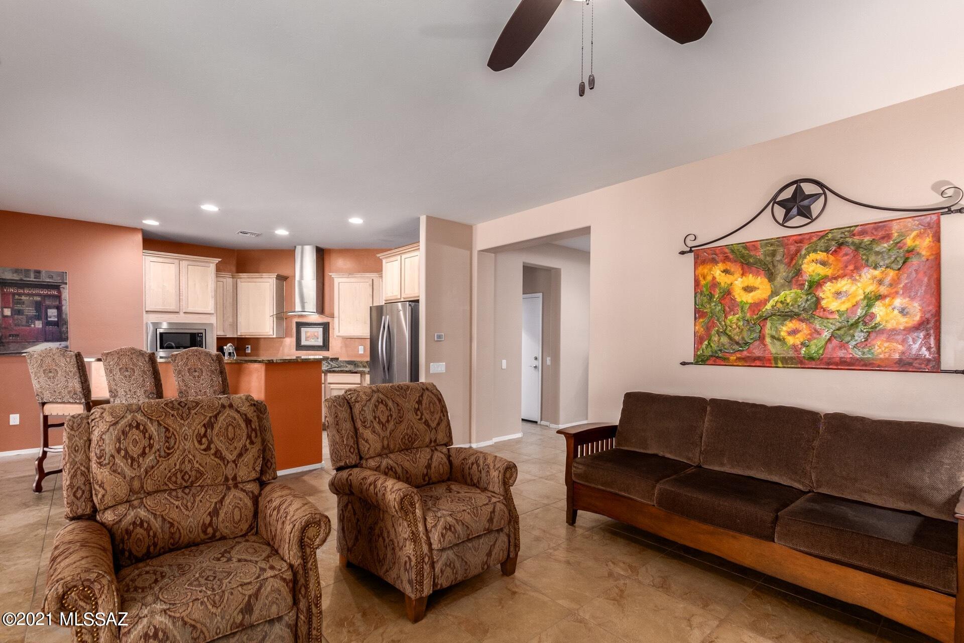 5609 South Sunrise Peak Road Tucson, AZ 85747 - Photo 6 of 39