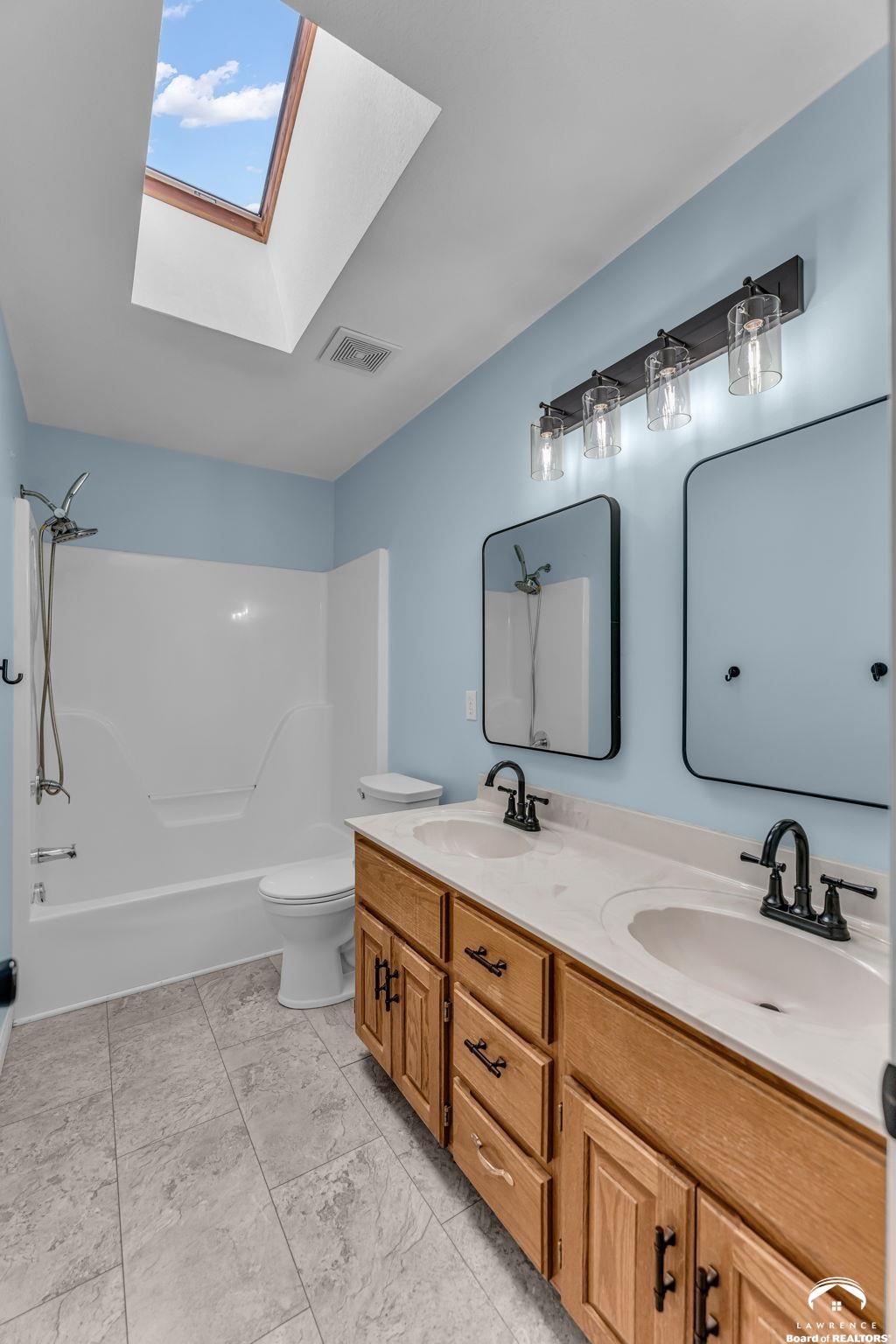 2921 South Kensington Road Lawrence, KS 66046 - Photo 25 of 42