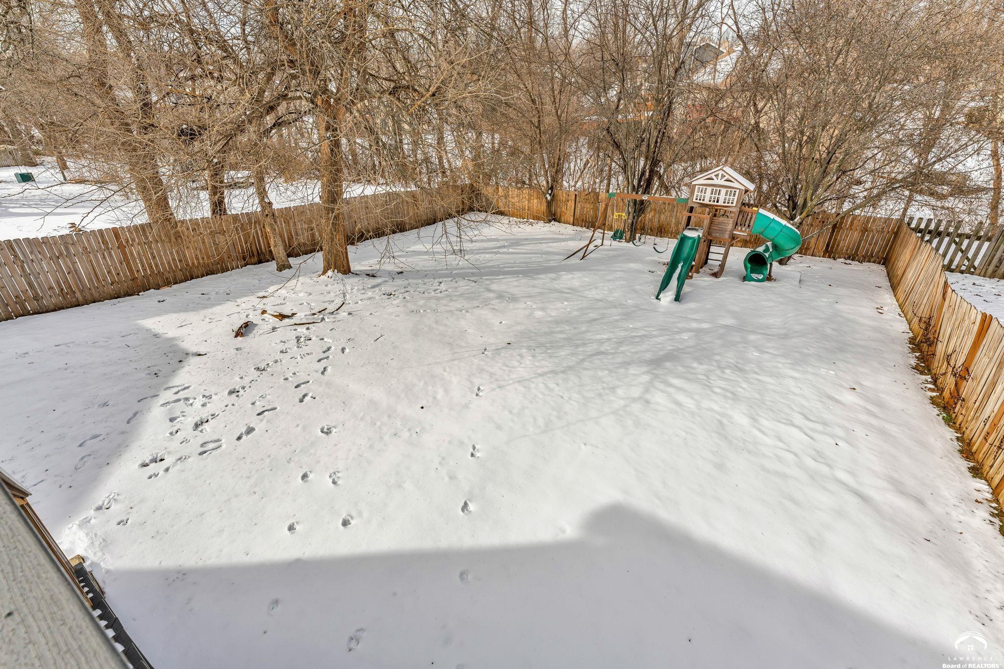 2921 South Kensington Road Lawrence, KS 66046 - Photo 40 of 42