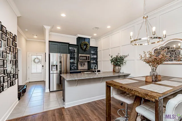 $2,400 | 8110 Stonelake Avenue, Baton Rouge, LA 70820