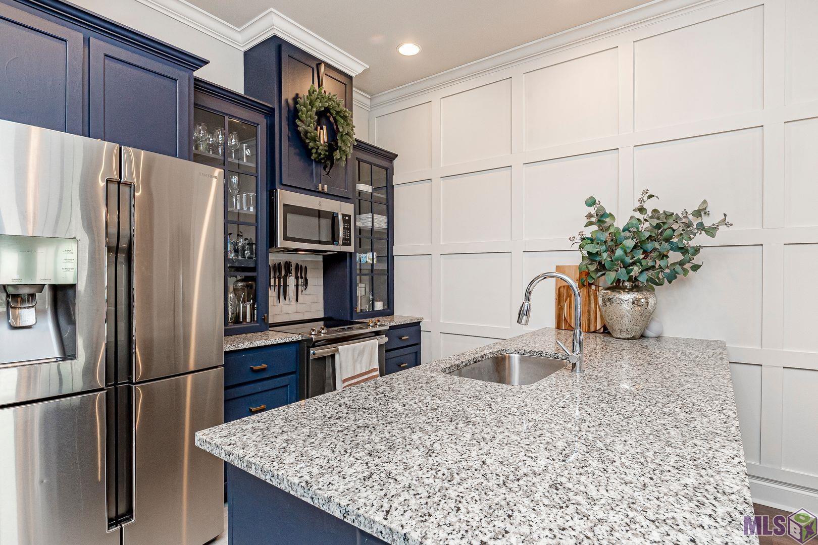 8110 Stonelake Avenue Baton Rouge, LA 70820 - Photo 9 of 11