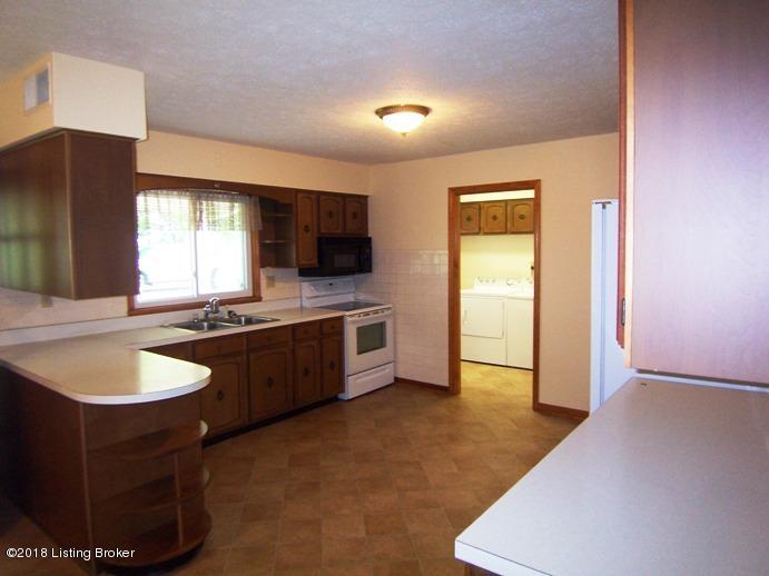 5184 Lawrenceburg Road Bloomfield, KY 40008 - Photo 7 of 45 8 KIT