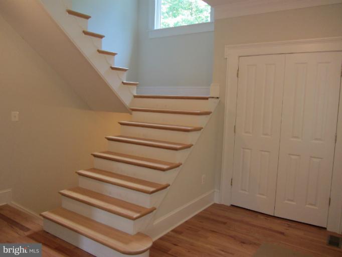 584 Coover Road Annapolis, MD 21401 - Photo 8 of 22 Interior (General)
