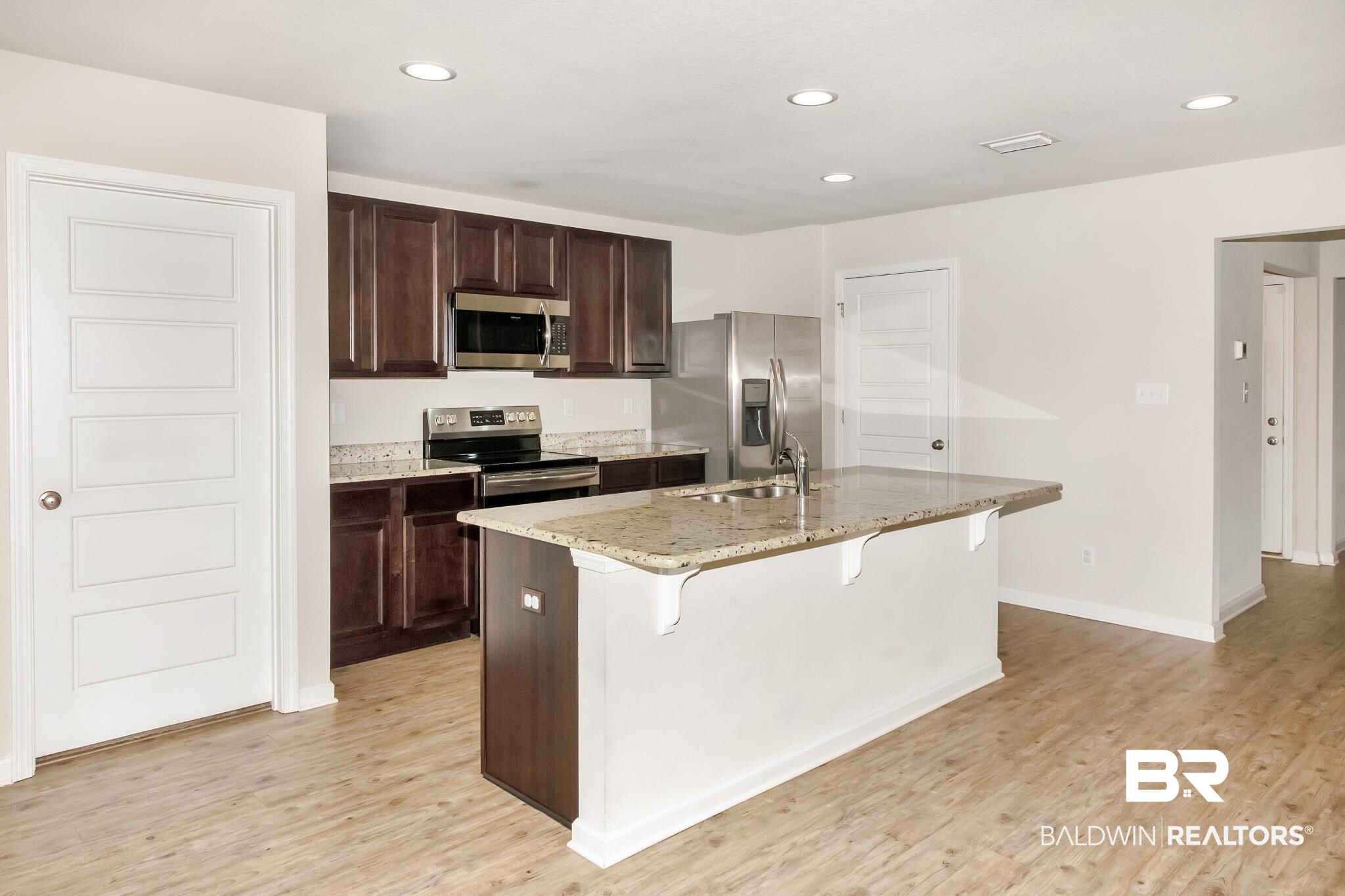 8375 Calgary Drive South Mobile, AL 36695 - Photo 11 of 35