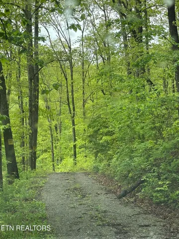 $39,500 | 8472 Highway 25, Jellico, TN 37762