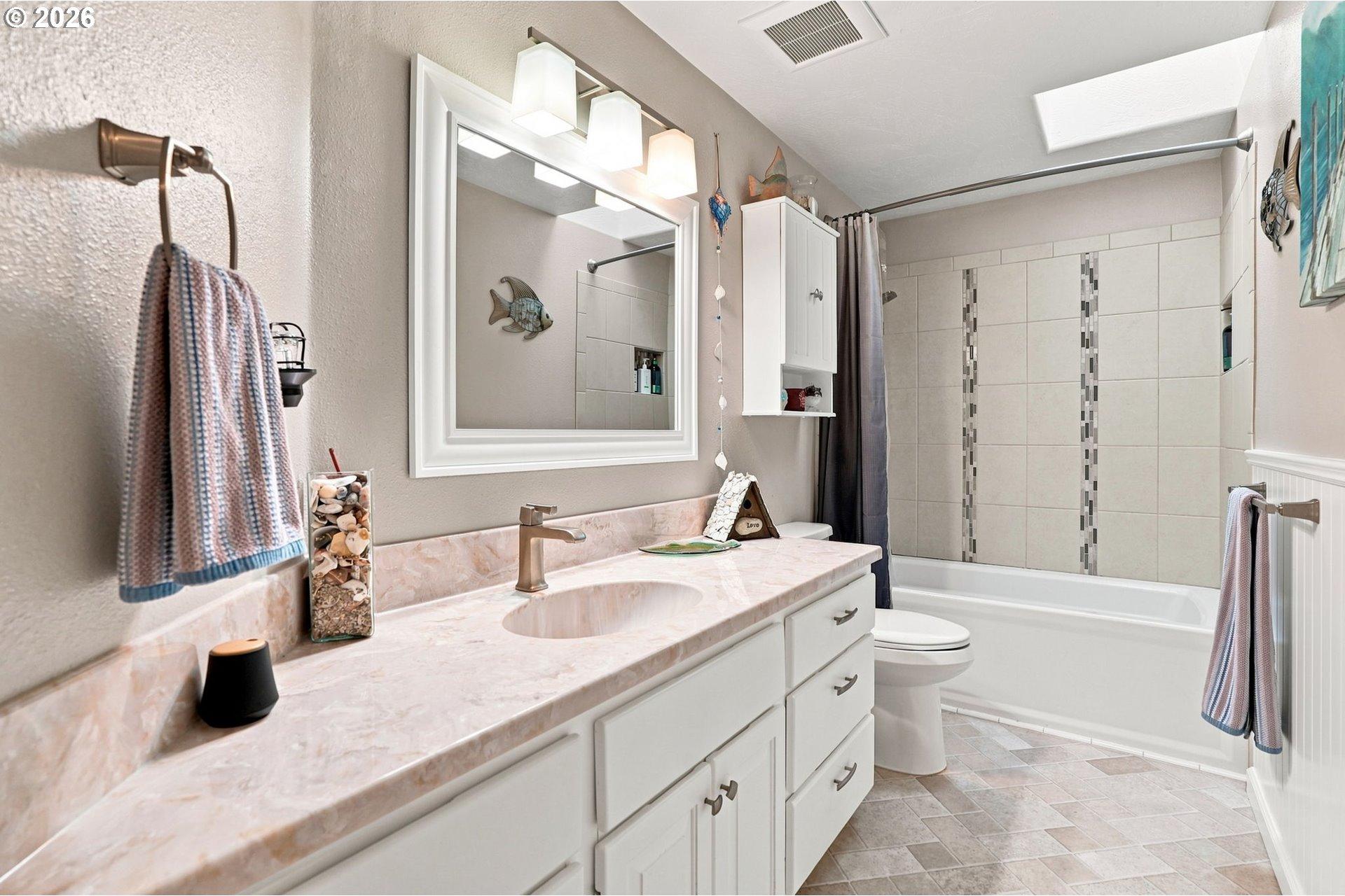 723 71st Street Springfield, OR 97478 - Photo 21 of 32 Gallery Image 21