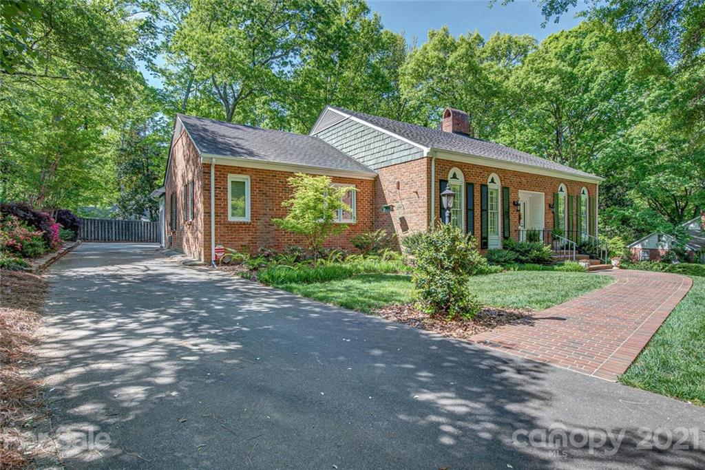 908 Elizabeth Road Shelby, NC 28150 - Photo 4 of 35 Gallery Image 4