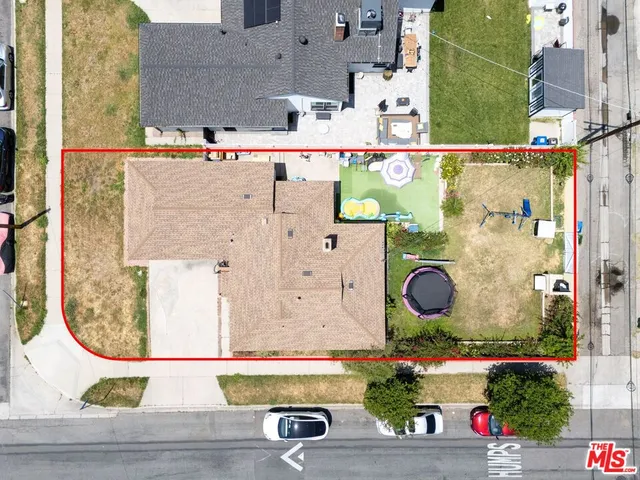 $799,000 | 18741 Covello Street, Reseda, CA 91335