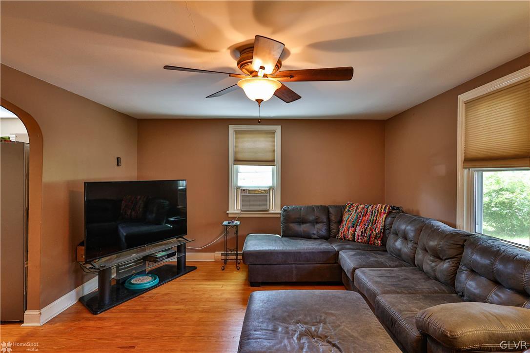 1028 Jacobsburg Road Wind Gap, PA 18091 - Photo 3 of 15 Gallery Image 3