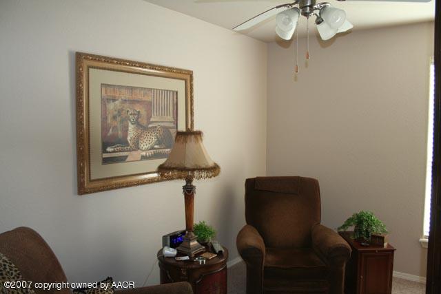 4502 Steffi Court Amarillo, TX 79110 - Photo 8 of 10 a room with a table and chairs
