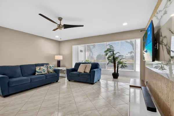 $2,500 | 492 Piedmont Court, Delray Beach, FL 33484