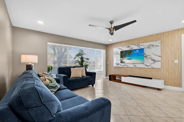 $2,500 | 492 Piedmont Court, Delray Beach, FL 33484