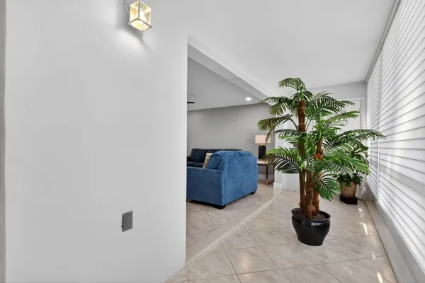 $2,500 | 492 Piedmont Court, Delray Beach, FL 33484