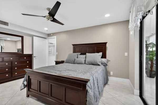 $2,500 | 492 Piedmont Court, Delray Beach, FL 33484