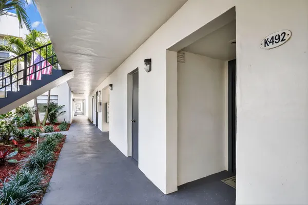 $2,500 | 492 Piedmont Court, Delray Beach, FL 33484