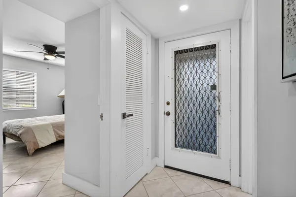 $2,500 | 492 Piedmont Court, Delray Beach, FL 33484