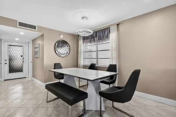 $2,500 | 492 Piedmont Court, Delray Beach, FL 33484