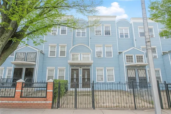 $1,399,999 | 934 Jefferson Avenue | Bedford-Stuyvesant