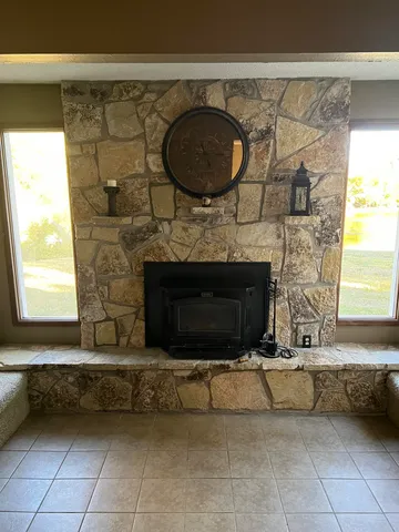 $209,000 | 2 Lakeridge Drive, Arkansas City, KS 67005