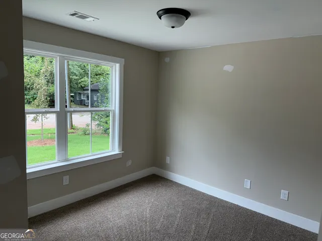 $179,900 | 900 B Parkway North, LaGrange, GA 30240