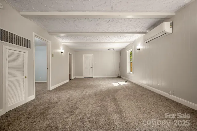 a view of empty room