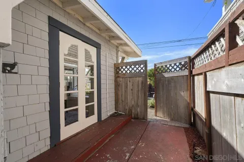 $1,349,900 | 3725 Crane Place, San Diego, CA 92103