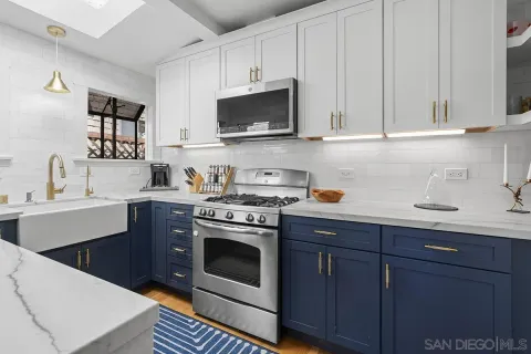 $1,349,900 | 3725 Crane Place, San Diego, CA 92103