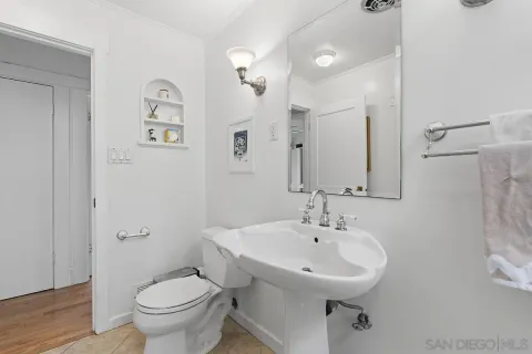 $1,349,900 | 3725 Crane Place, San Diego, CA 92103