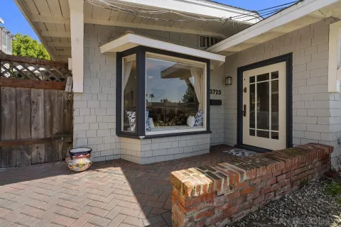 $1,349,900 | 3725 Crane Place, San Diego, CA 92103