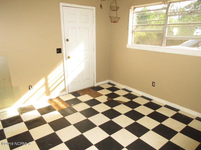 26 Stoney Road Castle Hayne, NC 28429 - Photo 8 of 17 Dining Room