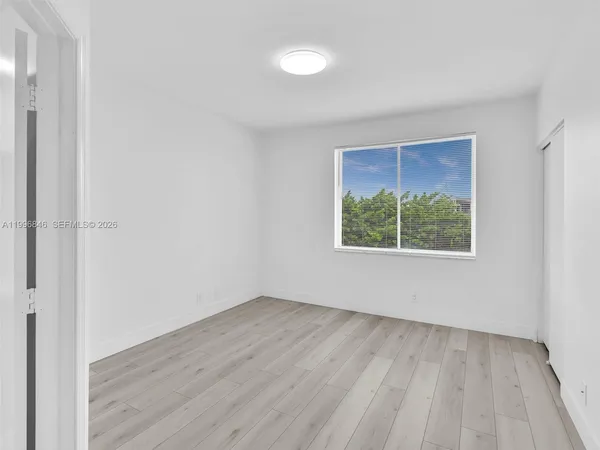 $2,425 | 8 Key W Court, Unit 8, Weston, FL 33326