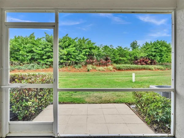 $2,425 | 8 Key W Court, Unit 8, Weston, FL 33326