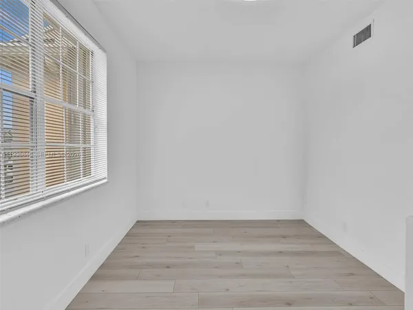 $2,425 | 8 Key W Court, Unit 8, Weston, FL 33326