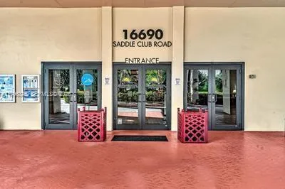 $2,425 | 8 Key W Court, Unit 8, Weston, FL 33326