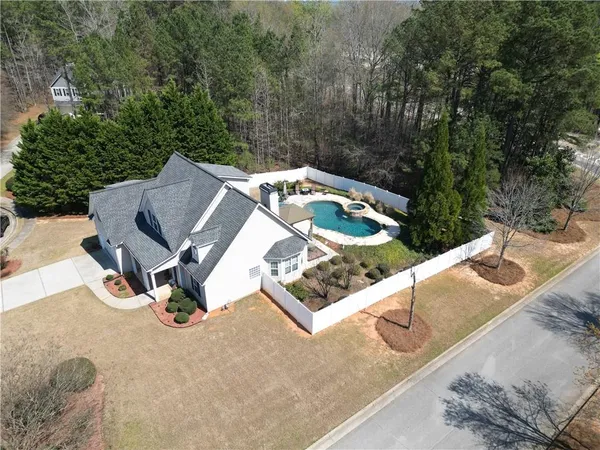 $490,000 | 100 Peyton Court, Senoia, GA 30276