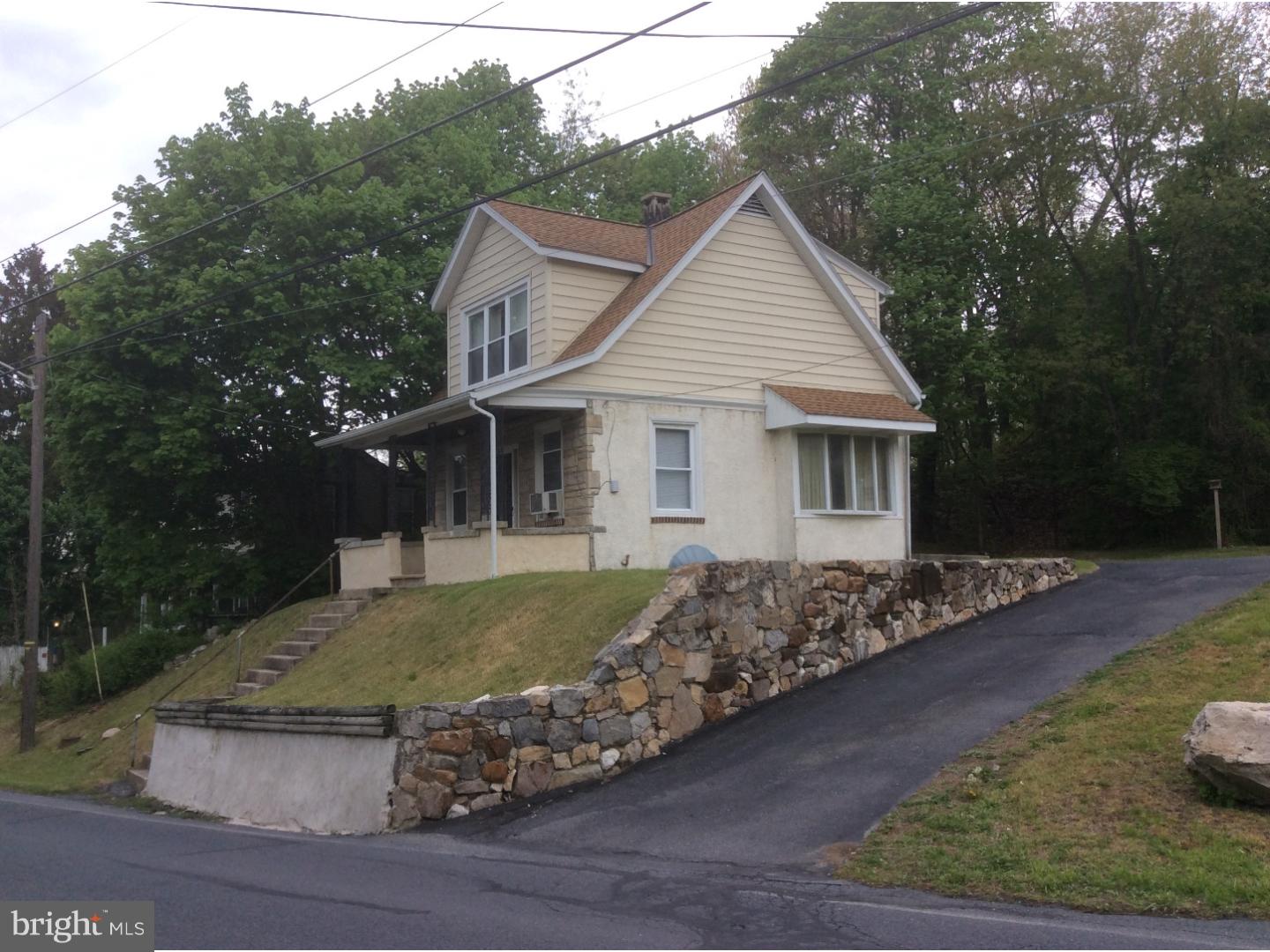 1719 Frush Valley Road Temple, PA 19560 - Photo 7 of 17