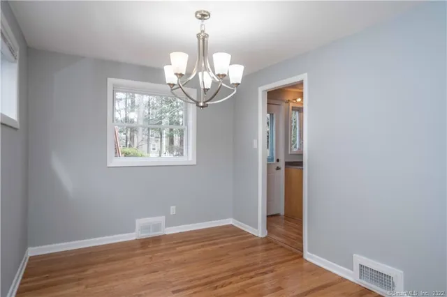 $3,300 | 34 John Smith Drive, West Hartford, CT 06107