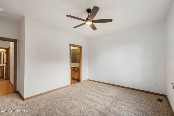 $651,900 | 8892 West Swather Avenue, Rathdrum, ID 83858